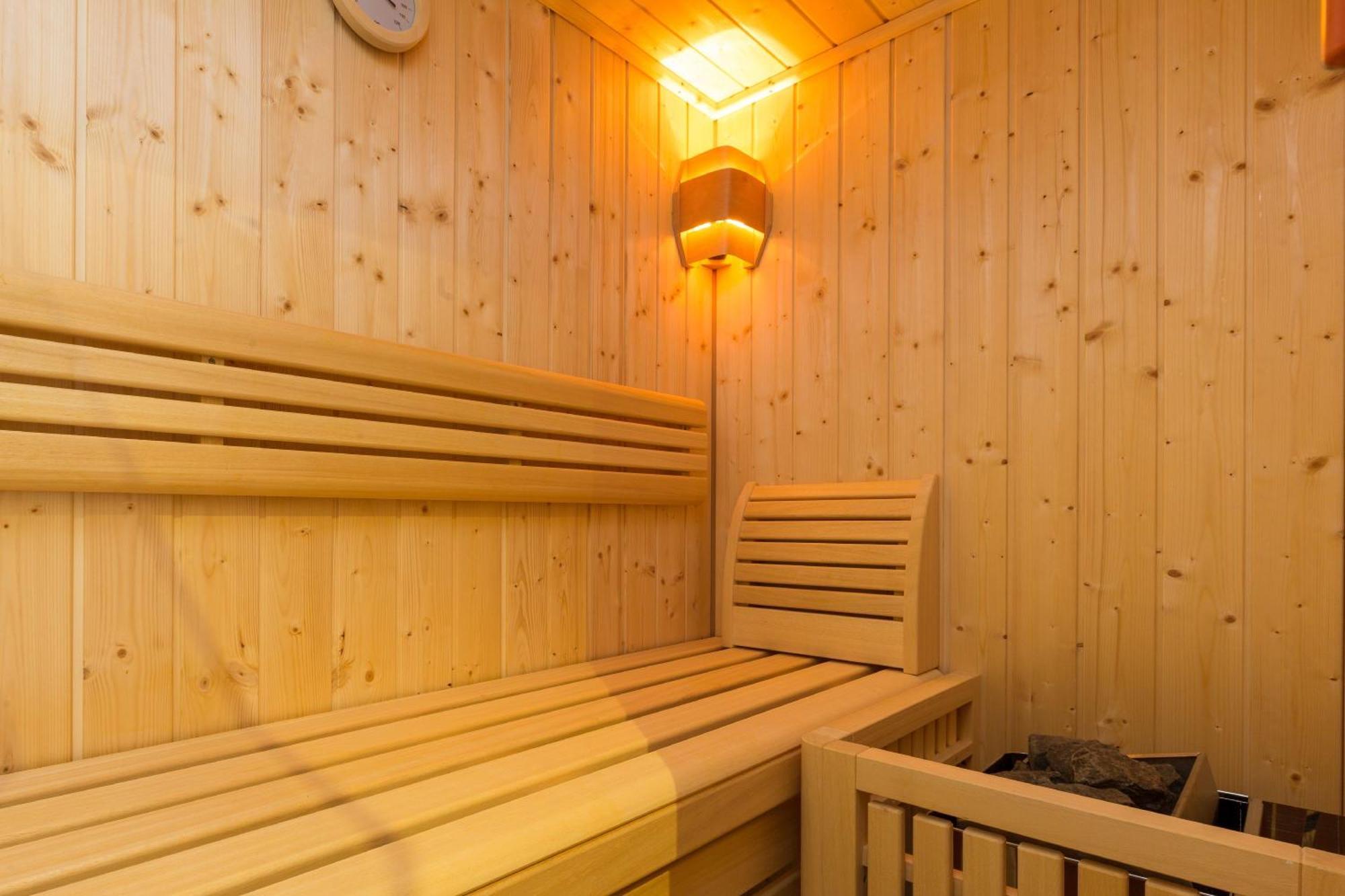 Residenz Mare Baltikum Fewo 3 - Strandnah, Terrasse, Sauna ユリウスルー エクステリア 写真